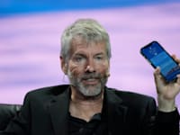 מייקל סיילור,  מנכ''ל סטרטג'י / צילום: ap, Rebecca Blackwell