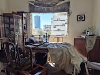 הרס באחת הדירות בתל אביב, כתוצאה מהפגיעה של טיל איראני במהלך מבצע ''שאגת הארי'' / צילום: אלה לוי וינרייב