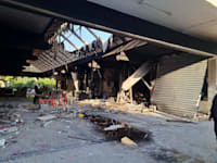 עסקים שנפגעו בעקבות הנפילה בקרית אונו / צילום: פרטי