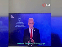 בנימין נתניהו בטלוויזיה האיראנית. מעבר חד מדמות המנהיג העליון / צילום: מתוך יוטיוב