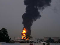 פגיעת כטב''מ ליד נמל התעופה של דובאי / צילום: ap