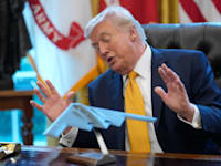 טראמפ. ''אין לו הרבה עניין בהישרדות הדמוקרטיה'' / צילום: ap, Julia Demaree Nikhinson