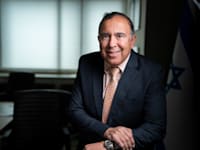 יו''ר קופת חולים מאוחדת, איל גבאי / צילום: רמי זרנגר