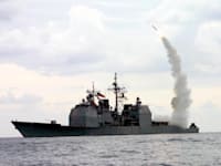 טיל טומהוק משוגר מספינת טילים / צילום: ap, Kenneth Moll