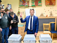 פיטר מדיאר, מתמודד האופוזיציה בבחירות לפרלמנט ההונגרי / צילום: ap, Denes Erdos