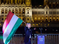 מדיאר לאחר הניצחון בבחירות, בודפשט / צילום: Reuters, Porzycki Jakub