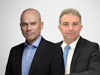 המפקח על הבנקים דני חחיאשוילי ומנכ''ל בנק הפועלים, ידין ענתבי / צילום: דוברות בנק ישראל, יונתן בלום