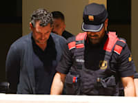 ג'ונתין אנדיק שחשוד ברצח אביו / צילום: Reuters, Albert Gea