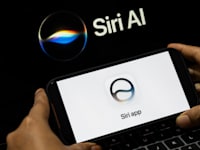 SIRI AI / צילום: Reuters