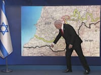 רה''מ מציג את שני אזורי הפיילוט מהם ייסוג צה''ל / צילום: לע''מ