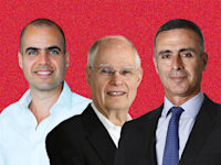 יהודה בן אסאייג, יו''ר הקבוצה; ארי קלמן, מנכ''ל קבוצת מנורה; מיכאל קלמן, מנכ''ל חברת הביטוח / צילום:  יעל צור, נטי לוי