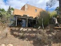 שיקום מלא צפוי בתוך כשלוש שנים. בית הרוס בקיבוץ מנרה / צילום: יובל אינהורן
