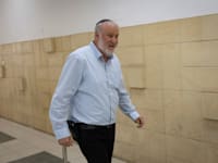 היועמ''ש לשעבר אביחי מנדלבליט מגיע להעיד במשפט נתניהו / צילום: חיים גולדברג, פלאש90