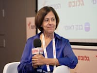 תמר יסעור, יו''ר ישראכרט, בכנס משקיעות גלובס / צילום: כדיה לוי