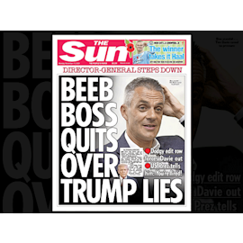 סערה בממלכה: שערי עיתונים בריטיים, ''הסאן'' וה־''טיימס'', מדווחים על התפטרותו של מנכ''ל ה־BBC, טים דייווי / צילום: צילום העיתון