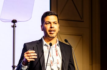 עמד בראש הרשות לפיתוח כלכלי של מגזר המיעוטים, חסאן טואפרה / צילום: יוסי כהן עמד בראש הרשות לפיתוח כלכלי של מגזר המיעוטים, חסאן טואפרה / צילום: יוסי כהן