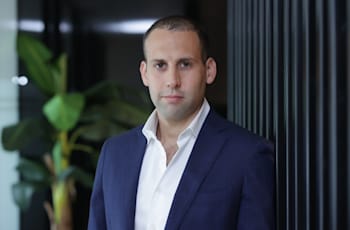 תומר ראב''ד, יו''ר קבוצת בזק / צילום: אוראל כהן