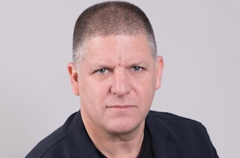 תימור גורדון / צילום: קרן ויינטראוב תימור גורדון / צילום: קרן ויינטראוב