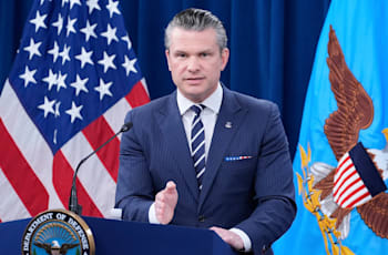 שר ההגנה האמריקאי, פיט הגסת' / צילום: ap, Alex Brandon שר ההגנה האמריקאי, פיט הגסת' / צילום: ap, Alex Brandon