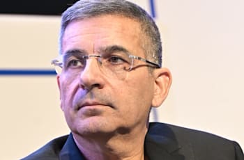 יעקב אטרקצ'י, מנכ''ל אאורה, בוועידת ישראל לנדל''ן / צילום: תמר מצפי יעקב אטרקצ'י, מנכ''ל אאורה, בוועידת ישראל לנדל''ן / צילום: תמר מצפי