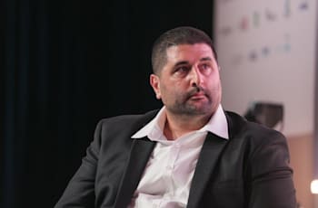 מנהל רשות החברות הממשלתיות, רועי כחלון, בוועידת ישראל לעסקים 2025 / צילום: כדיה לוי