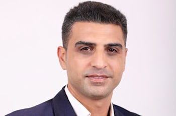 נדב בריח / צילום: קרן מזור נדב בריח / צילום: קרן מזור