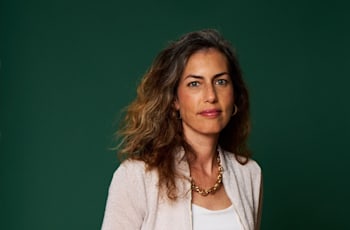 שירי הלמן סמנכלית תקשורת מותג גלובלית בפייבר / צילום: Fiverr