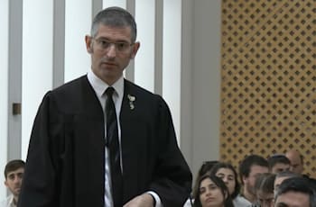 נציג הייעוץ המשפטי לכנסת, עו''ד יצחק ברט / צילום: דוברות הרשות השופטת
