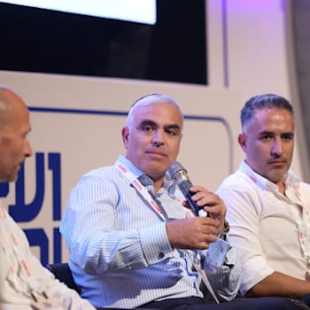 אפי שקדי, בעלי אבי קפיטל נדל''ן / צילום: שלומי יוסף אפי שקדי, בעלי אבי קפיטל נדל''ן / צילום: שלומי יוסף