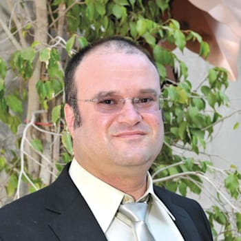 קובי ביר, שמאי / צילום: יח''צ קובי ביר, שמאי / צילום: יח''צ