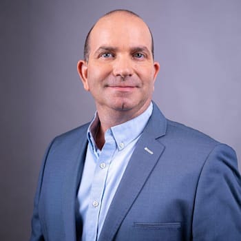 גיא דוננפלד, יור איגוד מהנדסי ואדריכלי ערים בישראל ומהנדס העיר בית שמש / צילום: עומר וידר