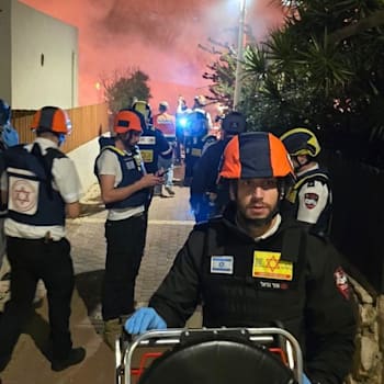 זירת הנפילה בנהריה / צילום: מד''א