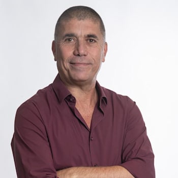 רוני רז, יו''ר ועד עובדי כלל / צילום: תמונה פרטית רוני רז, יו''ר ועד עובדי כלל / צילום: תמונה פרטית