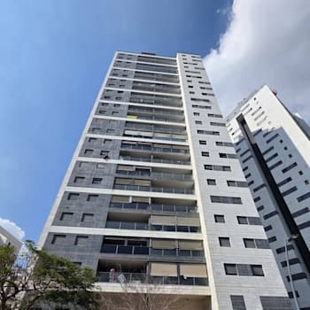 המגדל / צילום: אנגלו סכסון, קרית גת המגדל / צילום: אנגלו סכסון, קרית גת