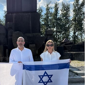 המנכ''ל ניר דוד וסמנכ''לית משאבי האנוש מורן קיטה / צילום: בזק