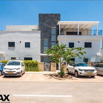 הדירה בשכונת צל אורנים בקריית טבעון / צילום: אלון יצחק הדירה בשכונת צל אורנים בקריית טבעון / צילום: אלון יצחק