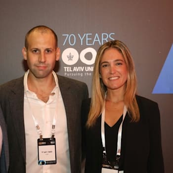 יפעת ותומר ראב''ד / צילום: יעל צור יפעת ותומר ראב''ד / צילום: יעל צור