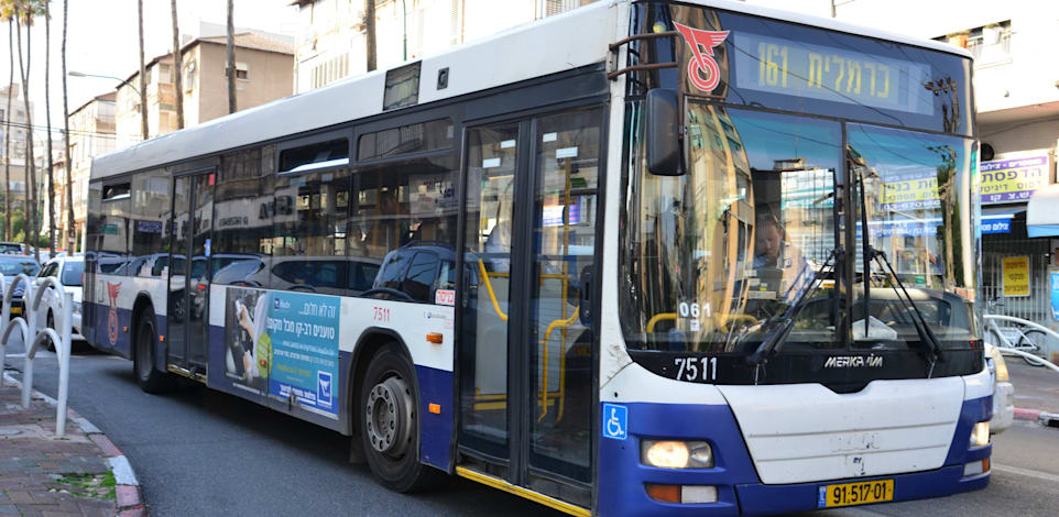 אוטובוס דן / צילום: תמר מצפי