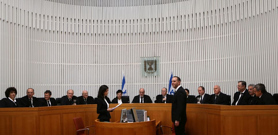 אולם של העליון. הנפגעות יוכלו לצפות בטלוויזיה במעגל סגור / צילום: אלכס קולומויסקי-ידיעות אחרונות