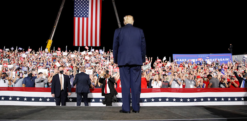 דונלד טראמפ, נשיא ארה”ב, בעצרת בחירות בקרולינה הצפונית / צילום: רויטרס/TOM BRENNER