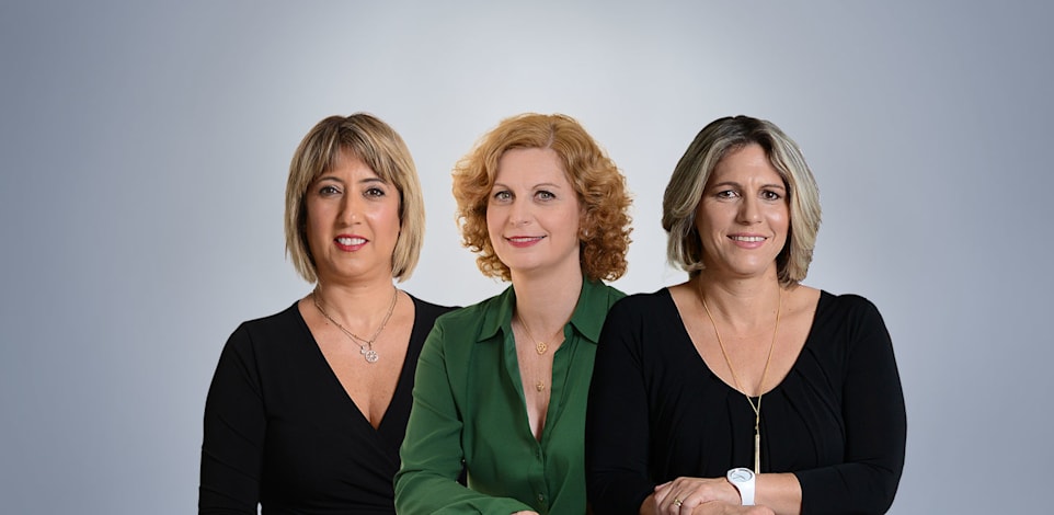 (מימין) אסנת לבציון קורח, סיגל רגב רוזנברג, ענת אנגל / צילום: איל יצהר