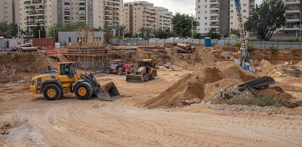 בנייה. המדד משליך באופן ישיר על רוכשי הדירות / צילום: Shutterstock, Yuri Dondish