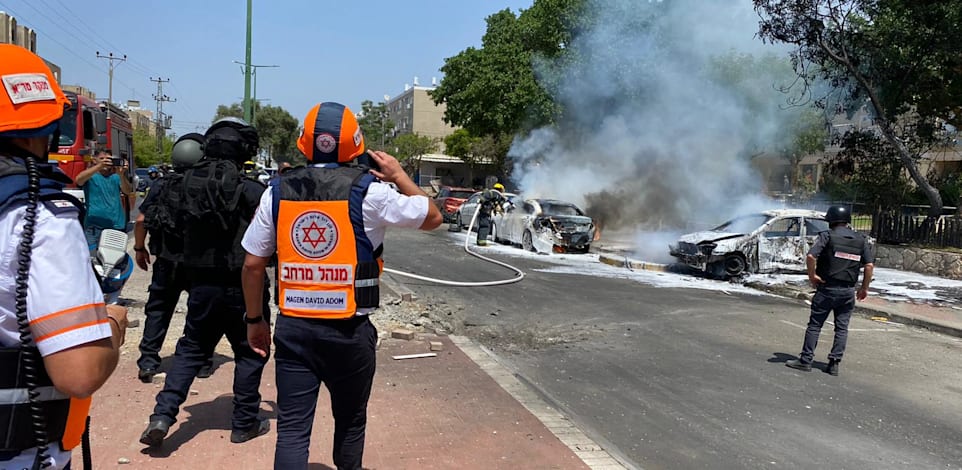 זירת נפילת רקטה באשקלון / צילום: תיעוד מבצעי מד"א