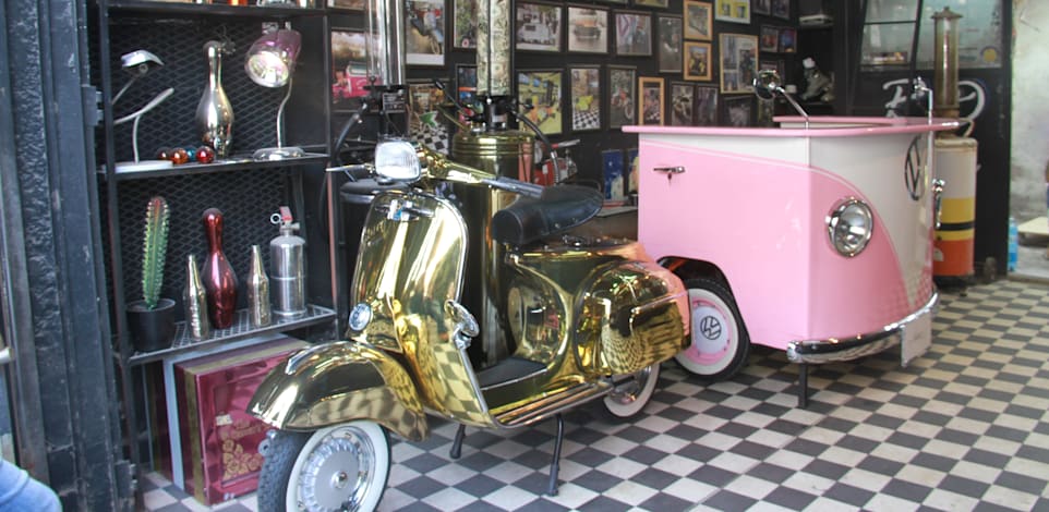 הסטודיו של רוי דיין / צילום: אורלי גנוסר