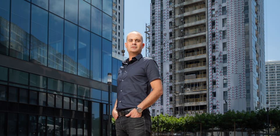 אליאס טנוס / צילום: קבוצת בסט