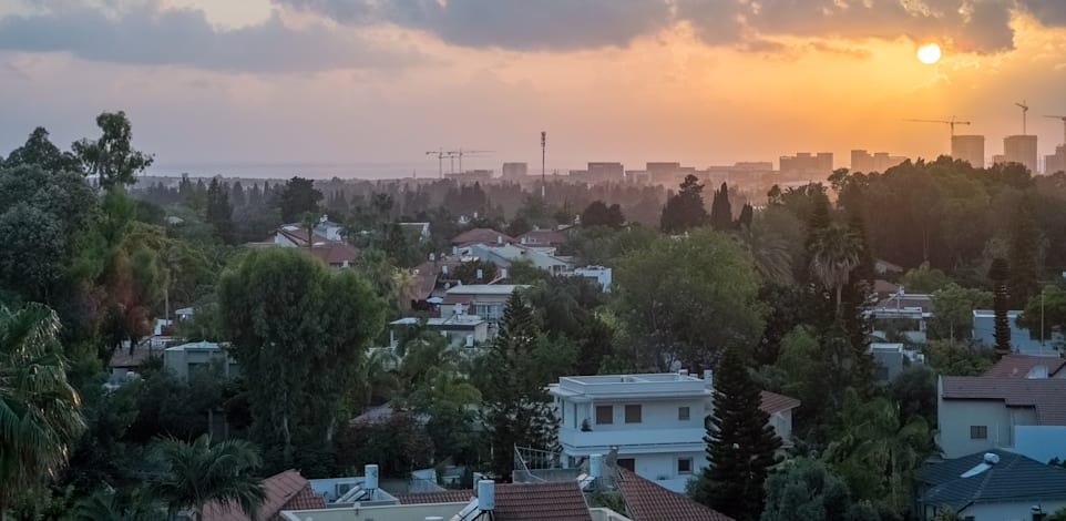 רמת השרון. המכרז ממשיך את קדחת המכרזים שנרשמה באחרונה / צילום: Shutterstock, AmitL1