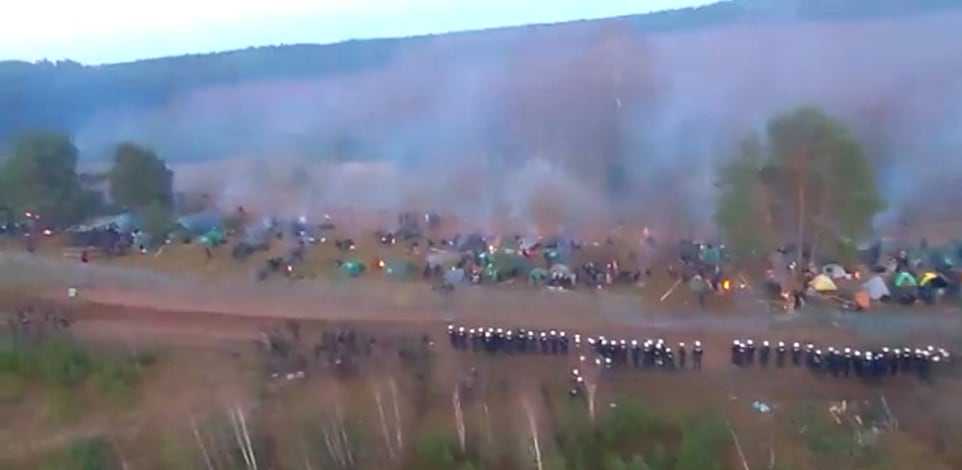 מחנה פליטים על גבול  בלארוס / צילום: Reuters, HANDOUT