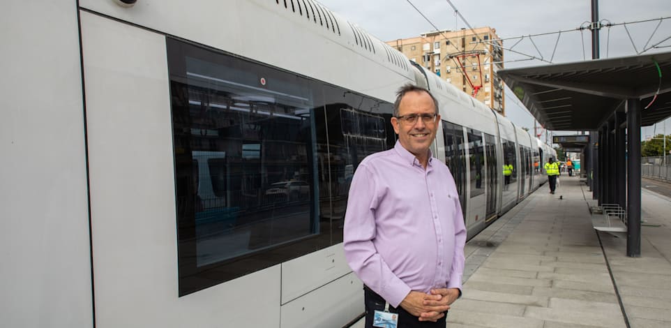 מנכ''ל נת''ע בנסיעת מבחן של הרכבת הקלה בתל אביב / צילום: כדיה לוי