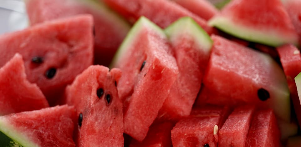 חתוך אבטיח במילה אחת בעברית? / צילום: unsplesh. Floh Maier