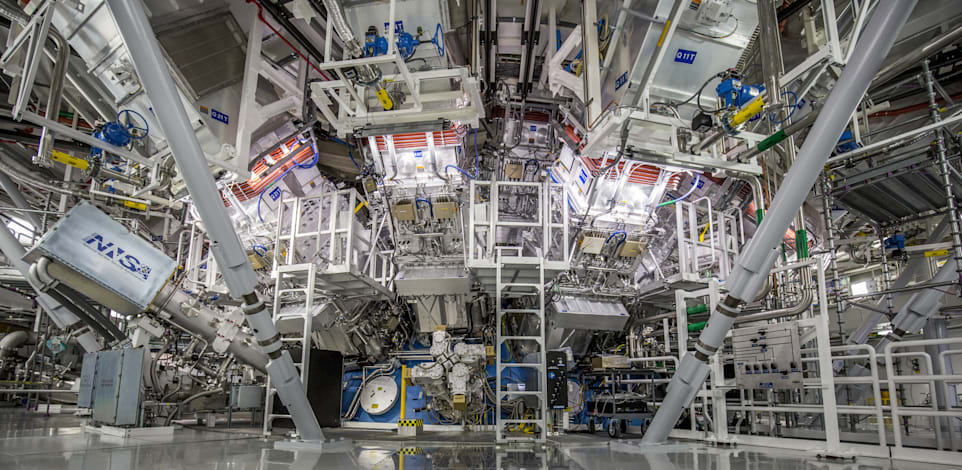 מתקן ה-National Ignition Facility במעבדה הלאומית על שם לורנס ליברמור בקליפורניה / צילום: Reuters, Lawrence Livermore National Labo via Reuters Connect